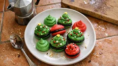 Meringhe alberello di Natale: croccanti e scenografiche, con pochi ingredienti